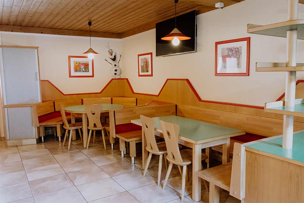 speisezimmer_jugendhaus